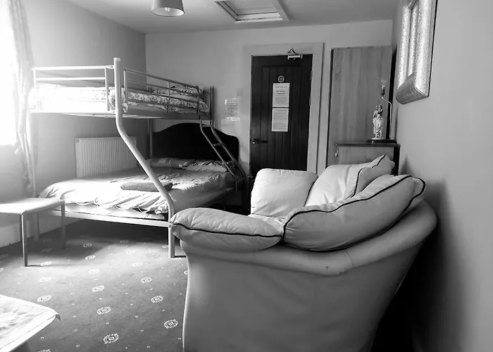 Phoenix Nights Guest House
