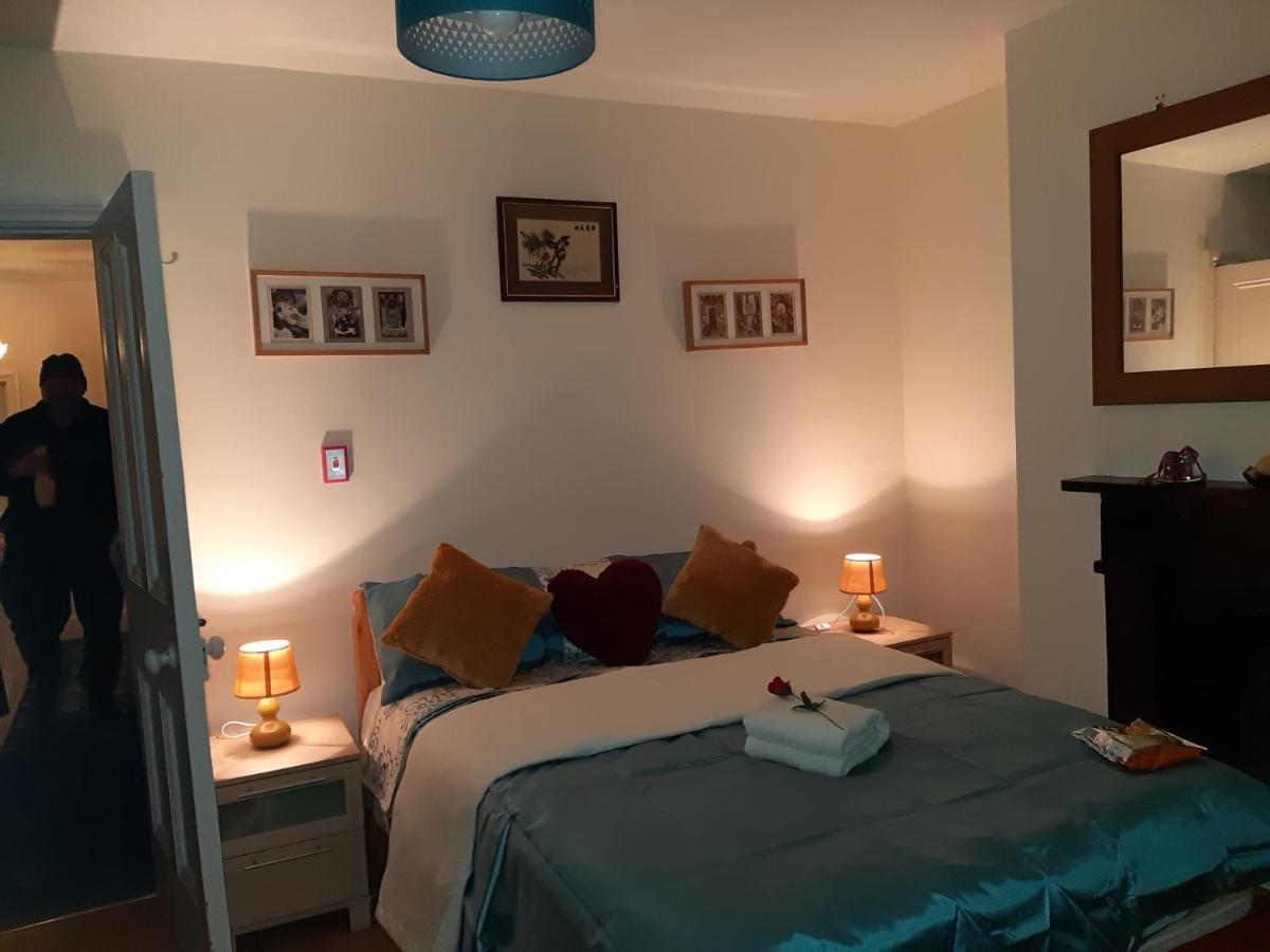 Quarto em Acomodações Particulares Phoenix Nights